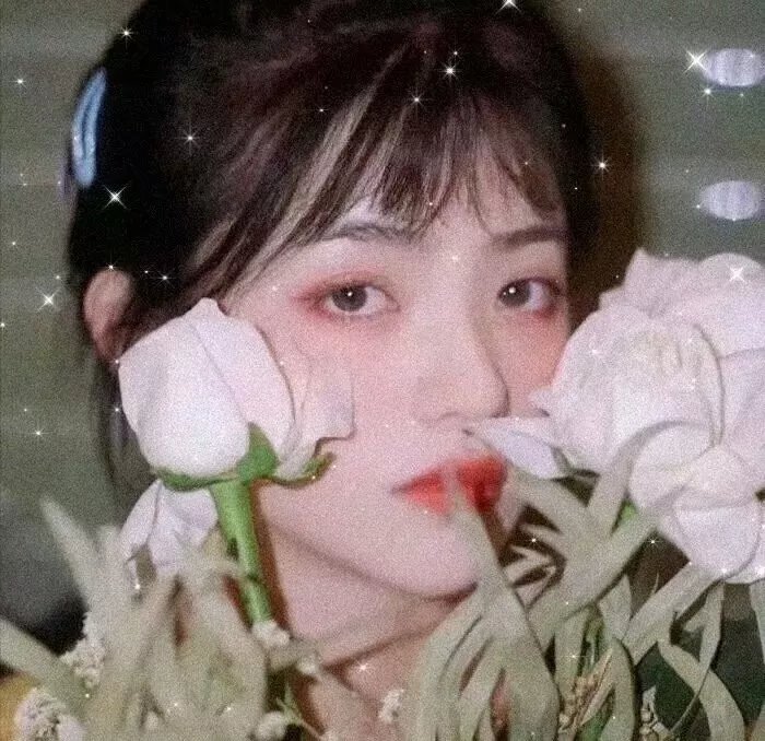 阳台上的坏女孩